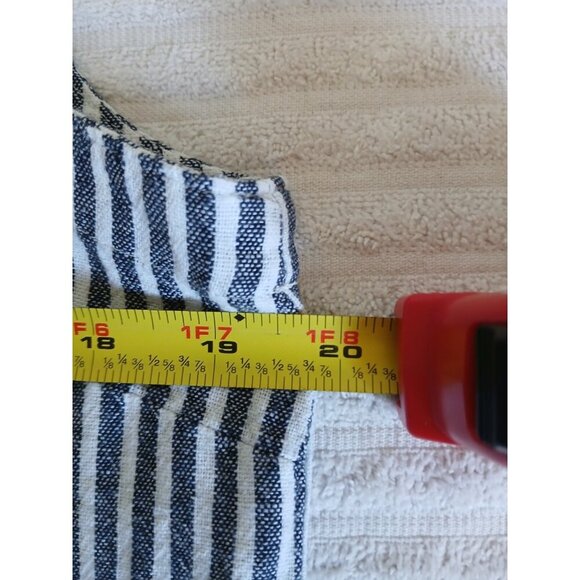 Liz ClaiborneLinen Blend White Navy Striped Sleeveless V-Neck  Shirt Size Small - Picture 10 of 12